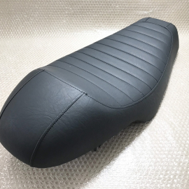 1974 - 1979 Honda GL1000 GL 1000 GoldWing Low Profile Classic Seat Saddle. Metal Pan