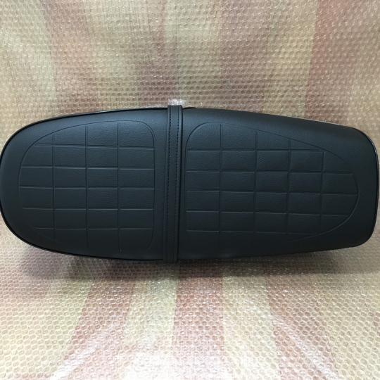 1970-1971 Honda CB750 K0 K1 Four CB750 Double Seat Saddle 77200-300-030A New SKU : 1213